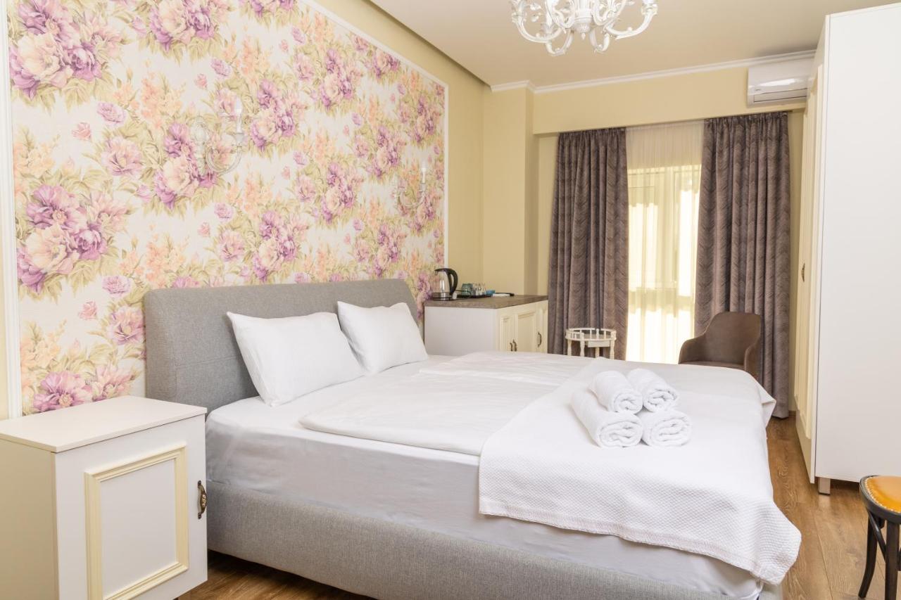 Rose Hotel Vake Tbilisi ห้อง รูปภาพ